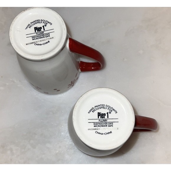 Pier 1 Christmas Coffee Mug Cup Holiday Hand Painted  SET OF 2 Flurry Snowflake - Picture 6 of 10